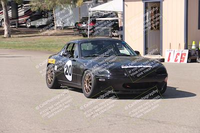 media/Oct-25-2025-CalClub SCCA (Sat) [[34c778dfbe]]/Around the Pits/